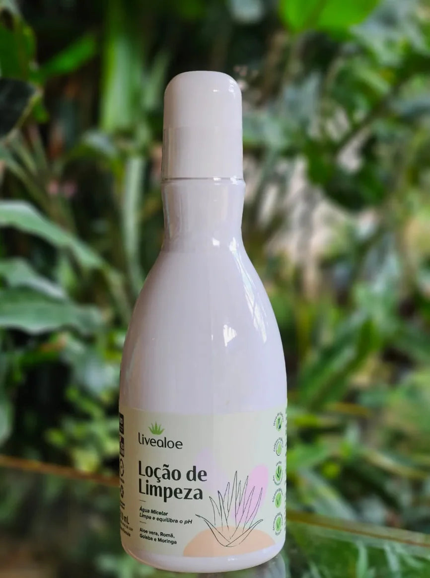 LOÇÃO FACIAL DE LIMPEZA 210 ML 1 / 2 LOÇÃO FACIAL DE LIMPEZA 210 ML